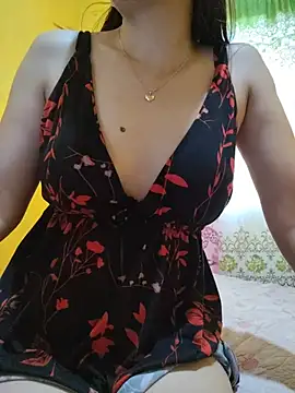 MsCaramel_Love webcam