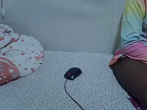 Kerrylove24 webcam