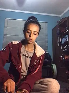 alwaysluxna webcam