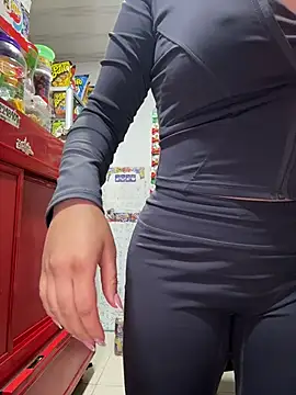 sara_fun (F young) - SHH REAL STORE MAKE ME NAKED HERE