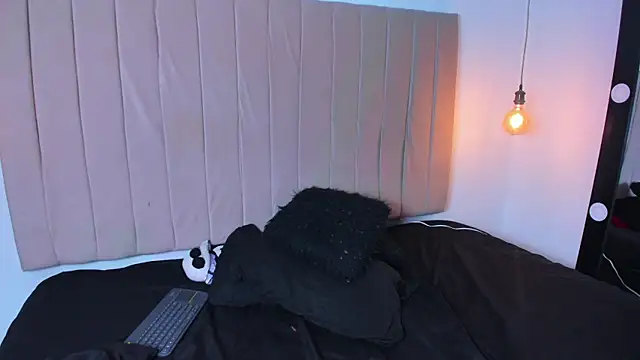 ana_foxi webcam