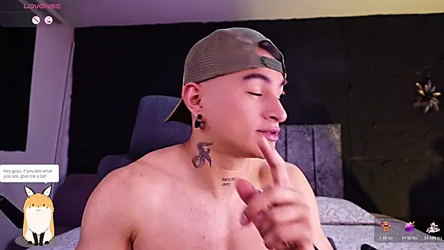 LiamDeep webcam