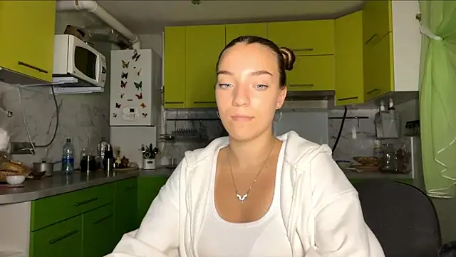 TanyaSavela webcam