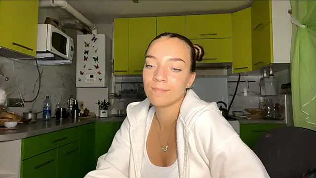 TanyaSavela webcam