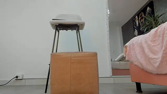 isa_lancaster live sex cam