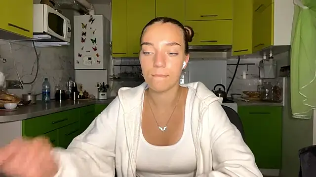 TanyaSavela webcam
