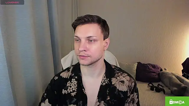 handsome_guy01 webcam