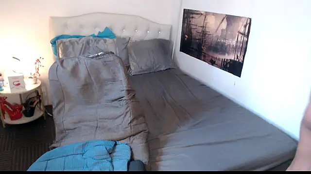 NinaDOM4CUM webcam