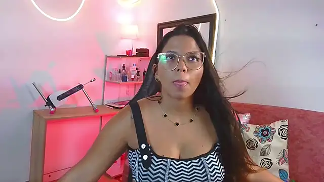 Megaan_Greey