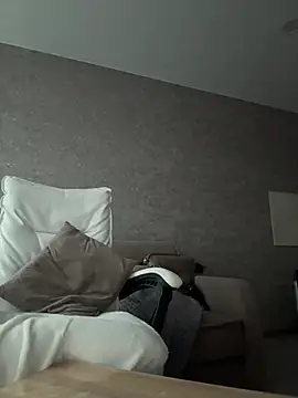 LillySquirtShot webcam