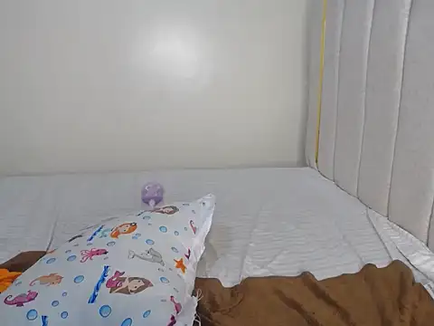 prettty_kemmy webcam