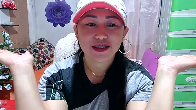 Filipina_Desire webcam