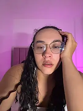 alehia_cute webcam