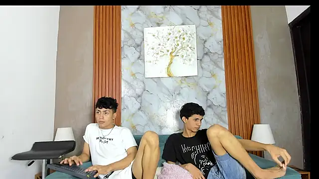 AVENGER_BOYS2026 webcam