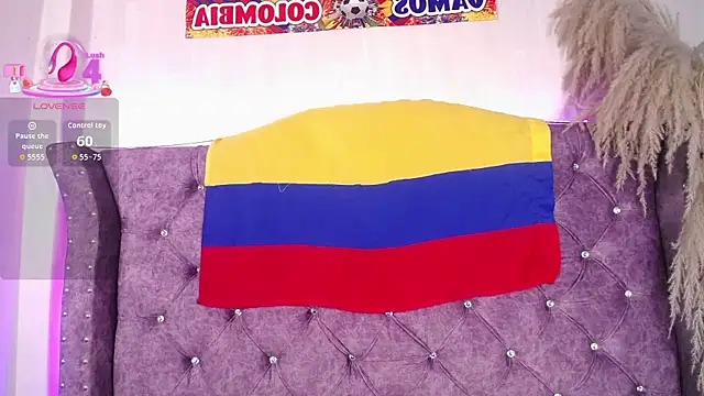 Violet_Collins1 webcam