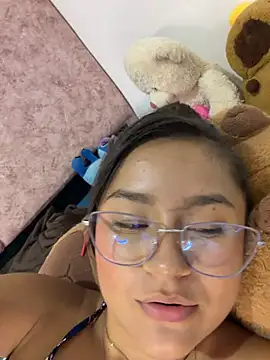 ivette_swan webcam