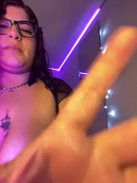 kylievoosx webcam