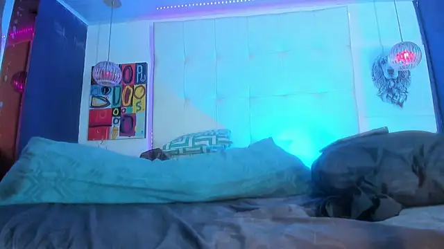 SharonTygaX webcam