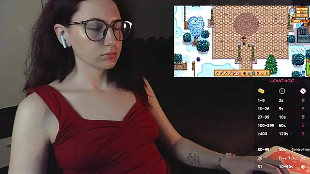 PricklyPeach webcam