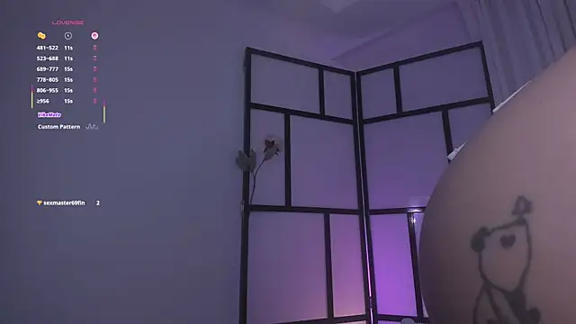 GoddessLinda04 webcam