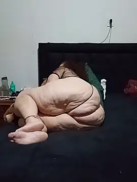 megaassmature