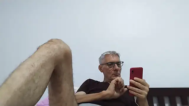 BIGUNCUTHARDCOCK webcam