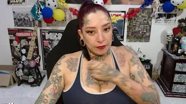 Rollyderolandia666 webcam