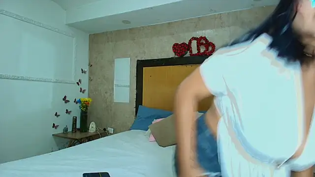 mialopez52 webcam