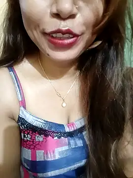 BongQueen9 webcam