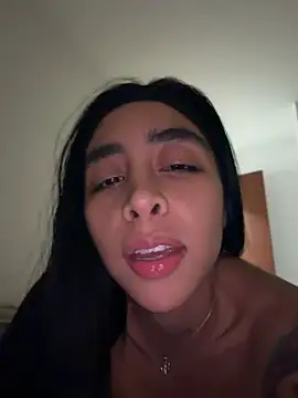 sophierooy22 webcam