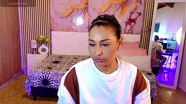 IvyShine7 webcam