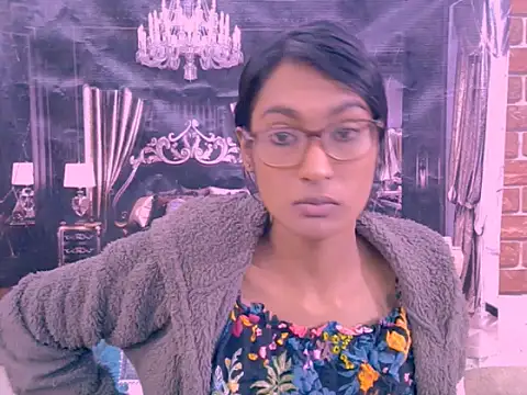 IndianRebel4u2Luv webcam