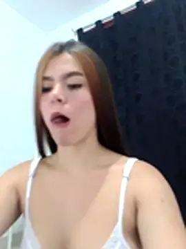 EmiNavarro webcam