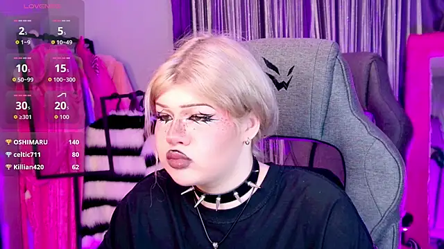 LilithNlsn webcam