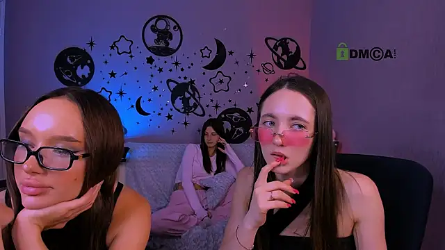 bella_dorn webcam