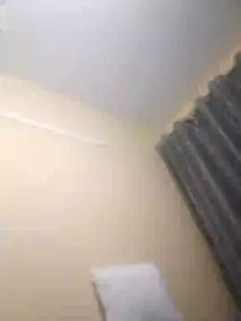 Creamymom4 webcam