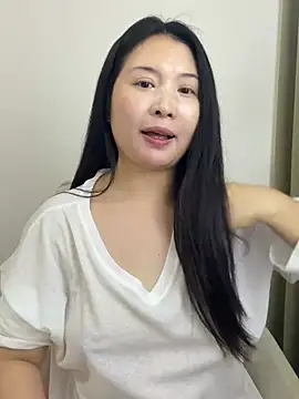 Doudou__520 webcam