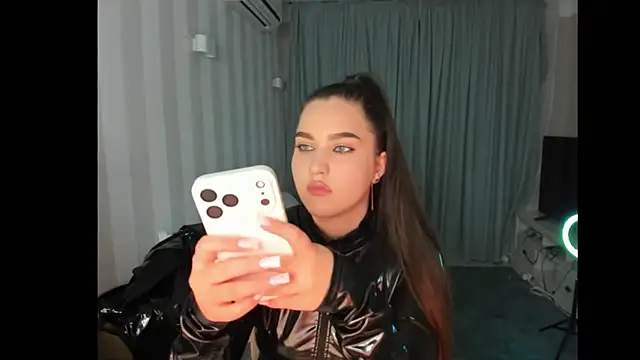 LatexDominatrix webcam