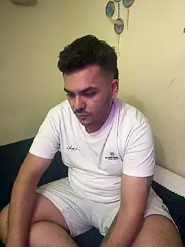 LatinBearX webcam