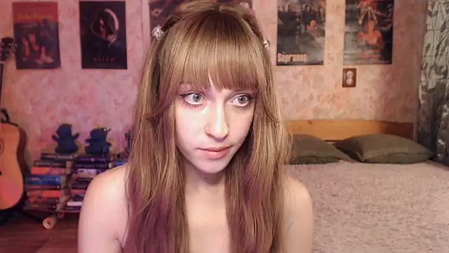 Friendly_Ellie webcam