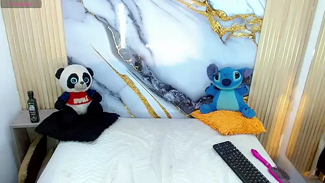 natashaislerxxx webcam