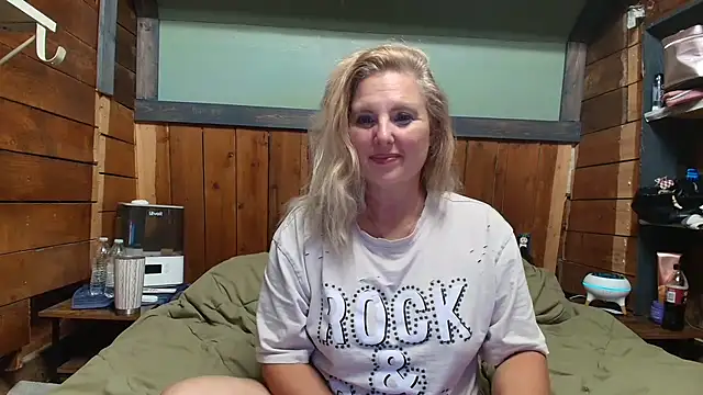 lisaxlovexxx webcam
