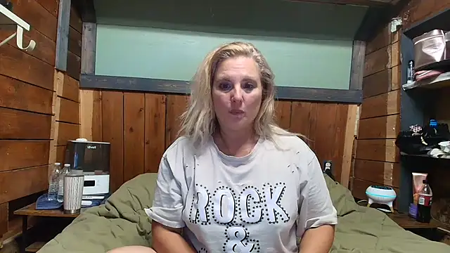 lisaxlovexxx webcam