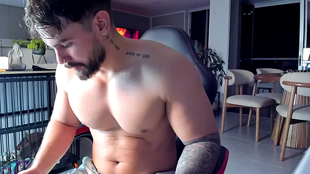valenthino_salvatore - Valenthino_Salvatore's free webcam - UK Sex Cams