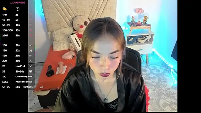 Mia_Victoria22 webcam