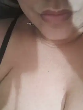 Luna-elle webcam