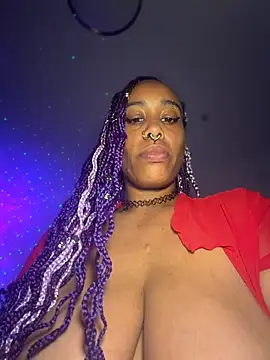 Lunalovesyou8 webcam