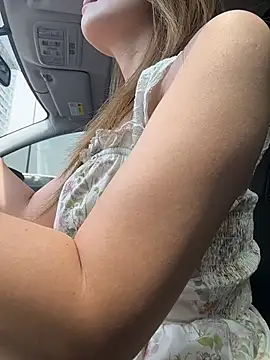 okgirl_23 webcam