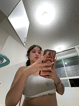 Monica17