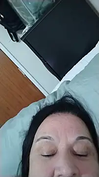 Yaya_Mineira webcam